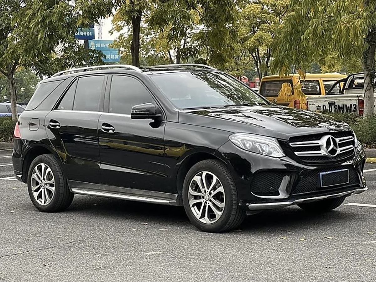 奔馳 奔馳GLE  2016款 GLE 320 4MATIC 動(dòng)感型圖片