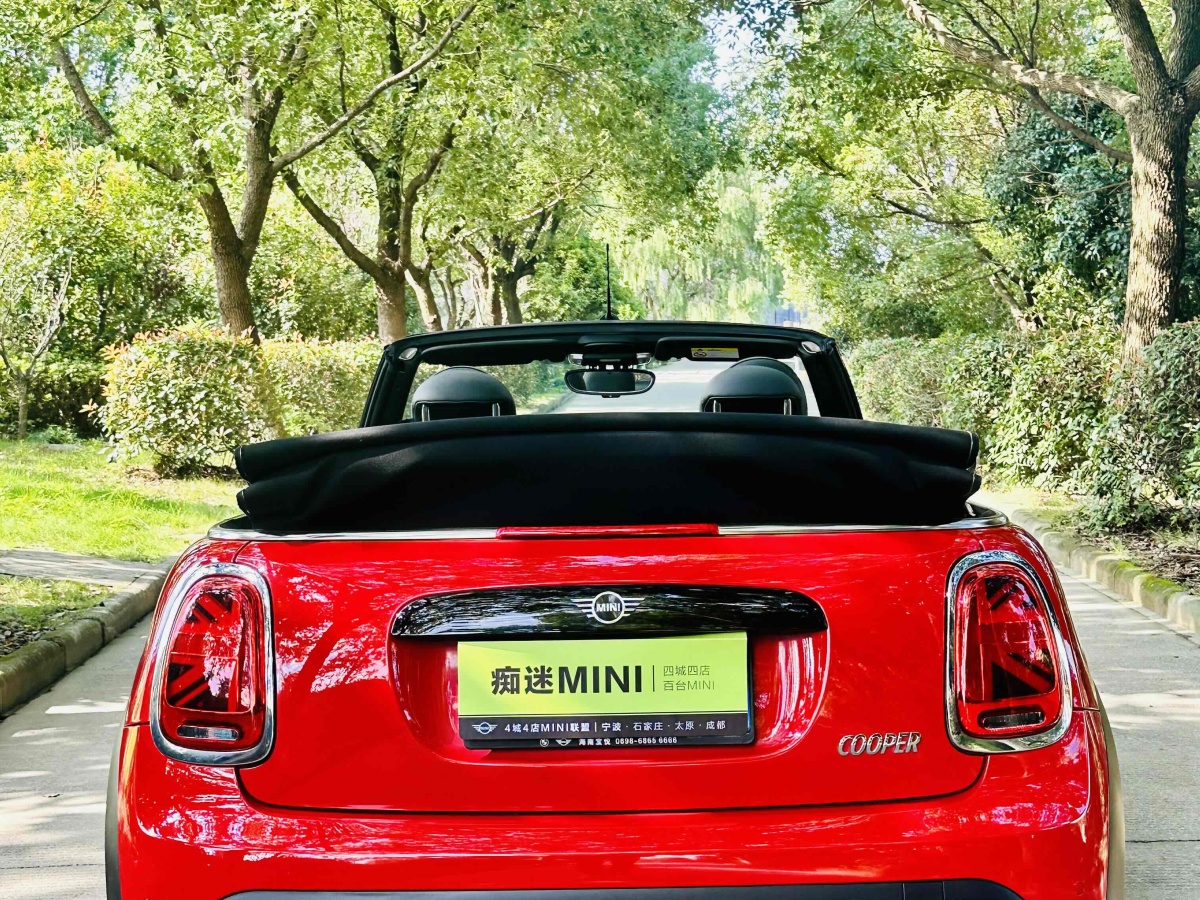 MINI MINI  2022款 改款 1.5T COOPER CABRIO 經(jīng)典派圖片