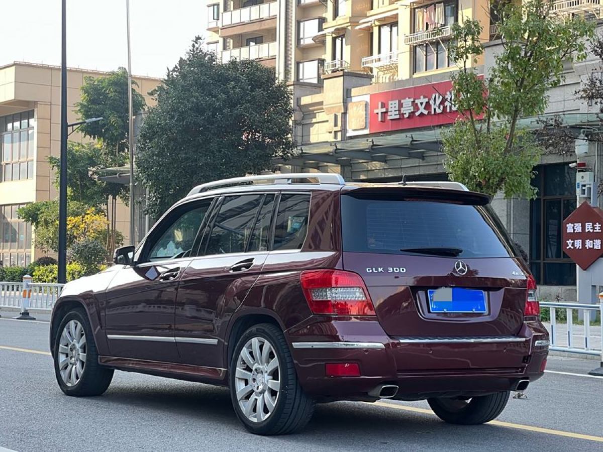 奔馳 奔馳GLK級  2010款 GLK 300 4MATIC 時尚型圖片