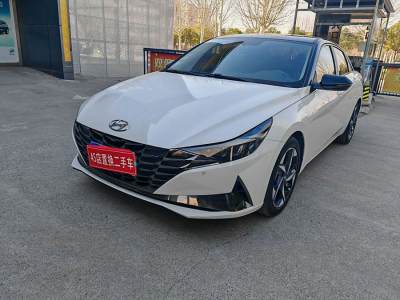 2022年8月 現(xiàn)代 伊蘭特 1.5L CVT LUX尊貴版圖片