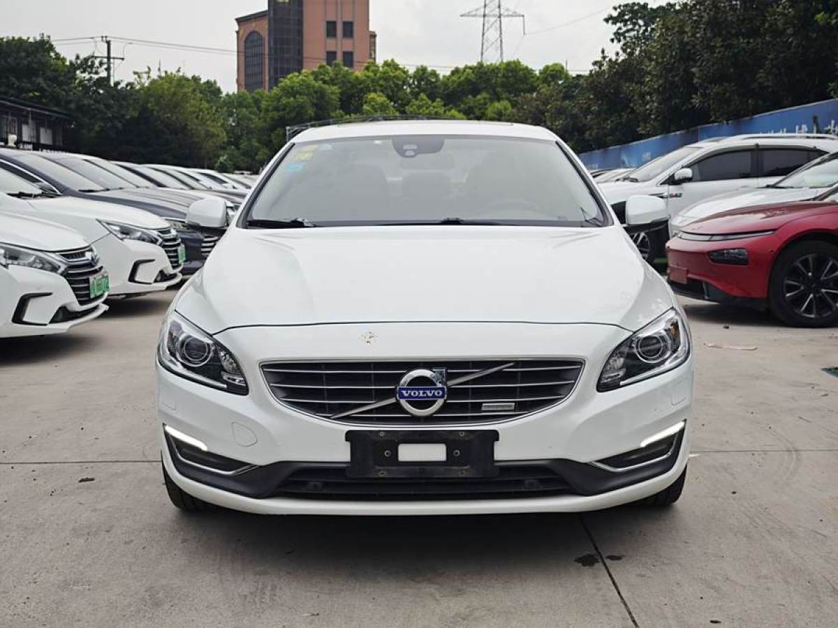 沃尔沃 S60L新能源  2015款 E驱混动 T6智驭版图片