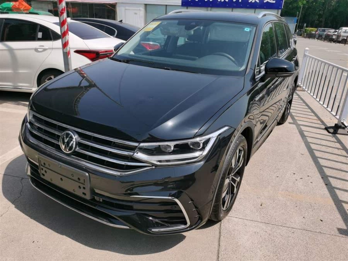 大眾 途觀L  2023款 改款 330TSI 自動(dòng)兩驅(qū)R-Line越享版圖片