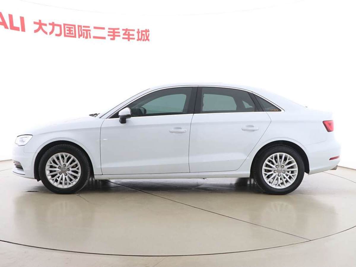 奧迪 奧迪A3  2016款 Limousine 35 TFSI 進(jìn)取型圖片