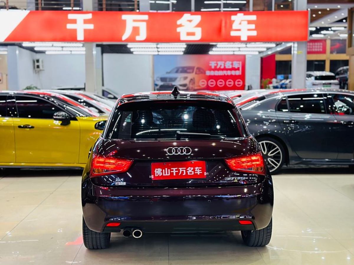 奧迪 奧迪A1  2014款 30 TFSI Sportback時(shí)尚型圖片