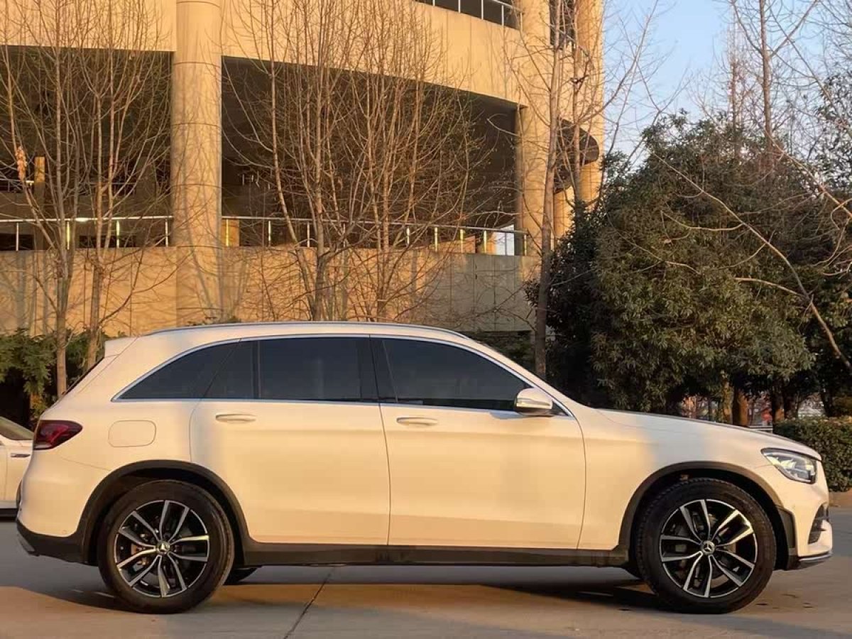 奔馳 奔馳GLC  2025款 改款 GLC 260 L 4MATIC 豪華型圖片