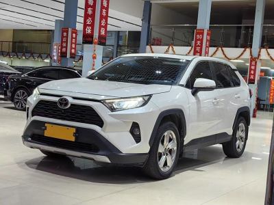 2019年12月 豐田 RAV4榮放 2.0L CVT兩驅(qū)風(fēng)尚版圖片