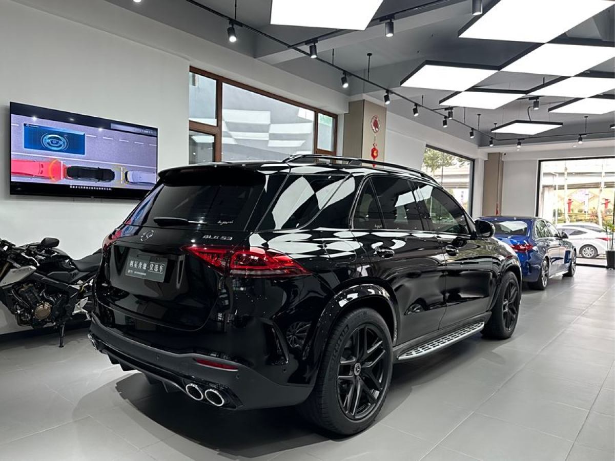 奔馳 奔馳GLE AMG  2022款 AMG GLE 53 4MATIC+ 皓夜特別版圖片