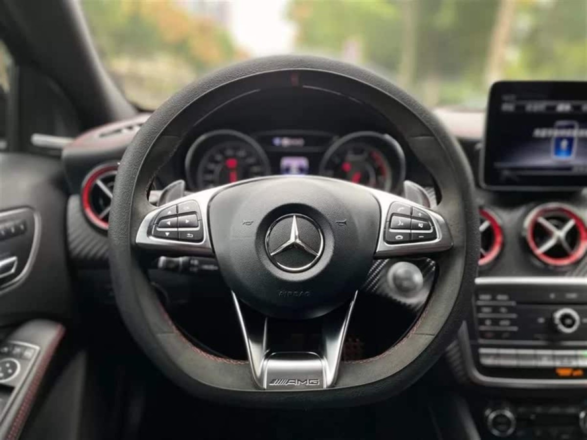 奔馳 奔馳GLA AMG  2015款 AMG GLA 45 4MATIC圖片