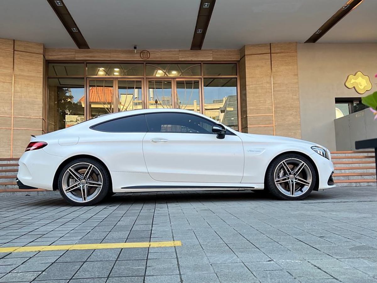 2020年4月奔馳 奔馳C級AMG  2019款 AMG C 63 轎跑車