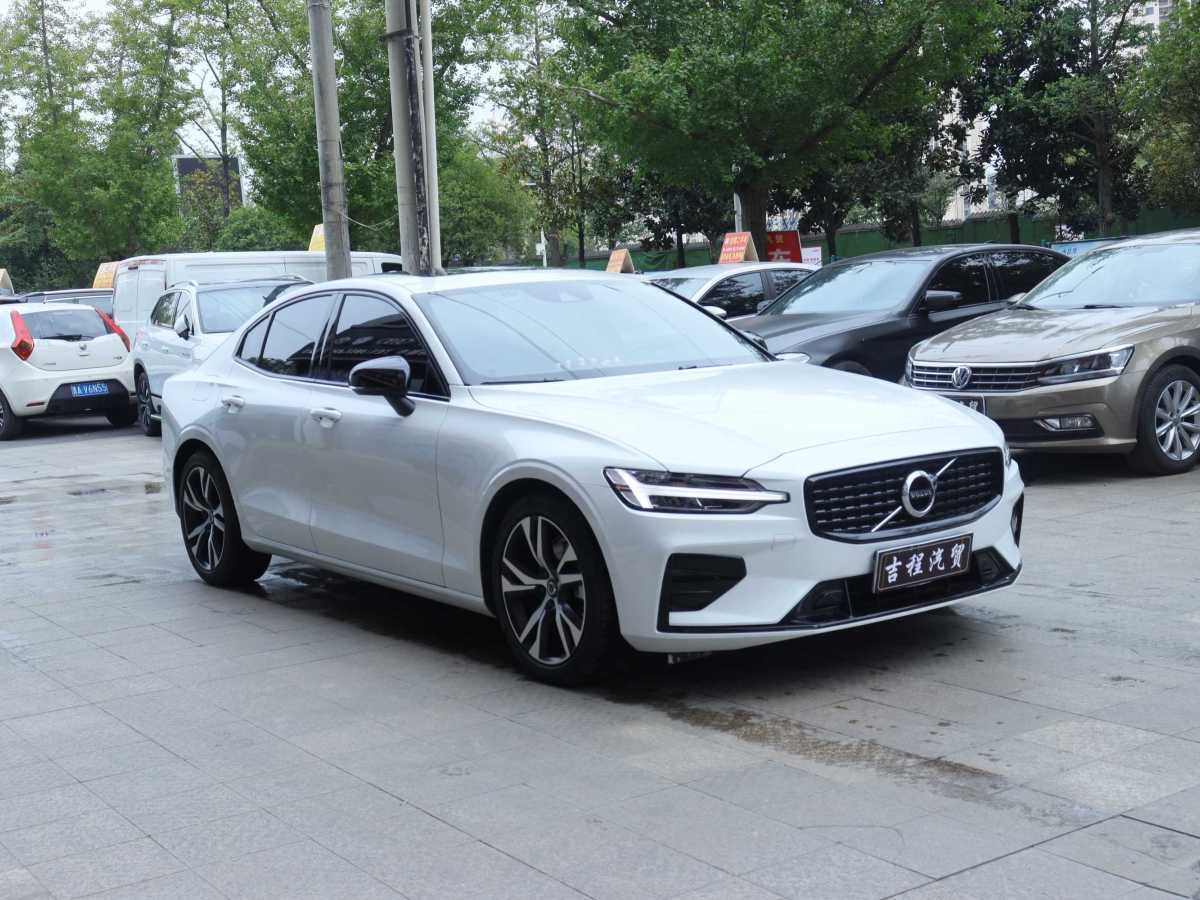 2022年5月沃爾沃 S60L  2022款 B4 智遠豪華版