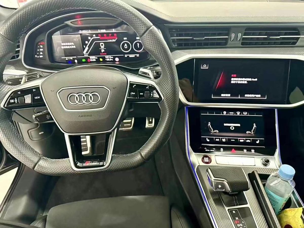 奧迪 奧迪RS 6  2024款 RS 6 4.0T Avant performance圖片