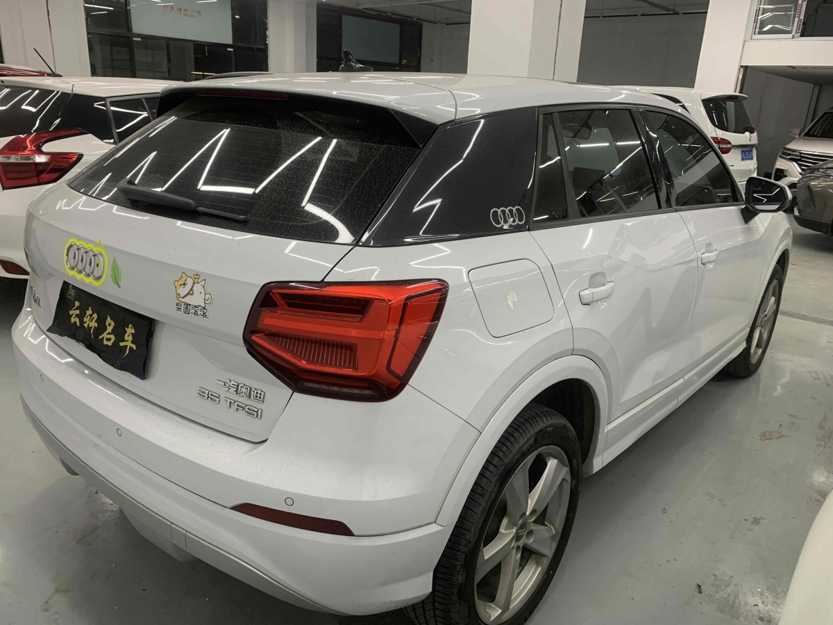 奧迪 奧迪Q2L  2021款 35 TFSI 時(shí)尚致雅型圖片