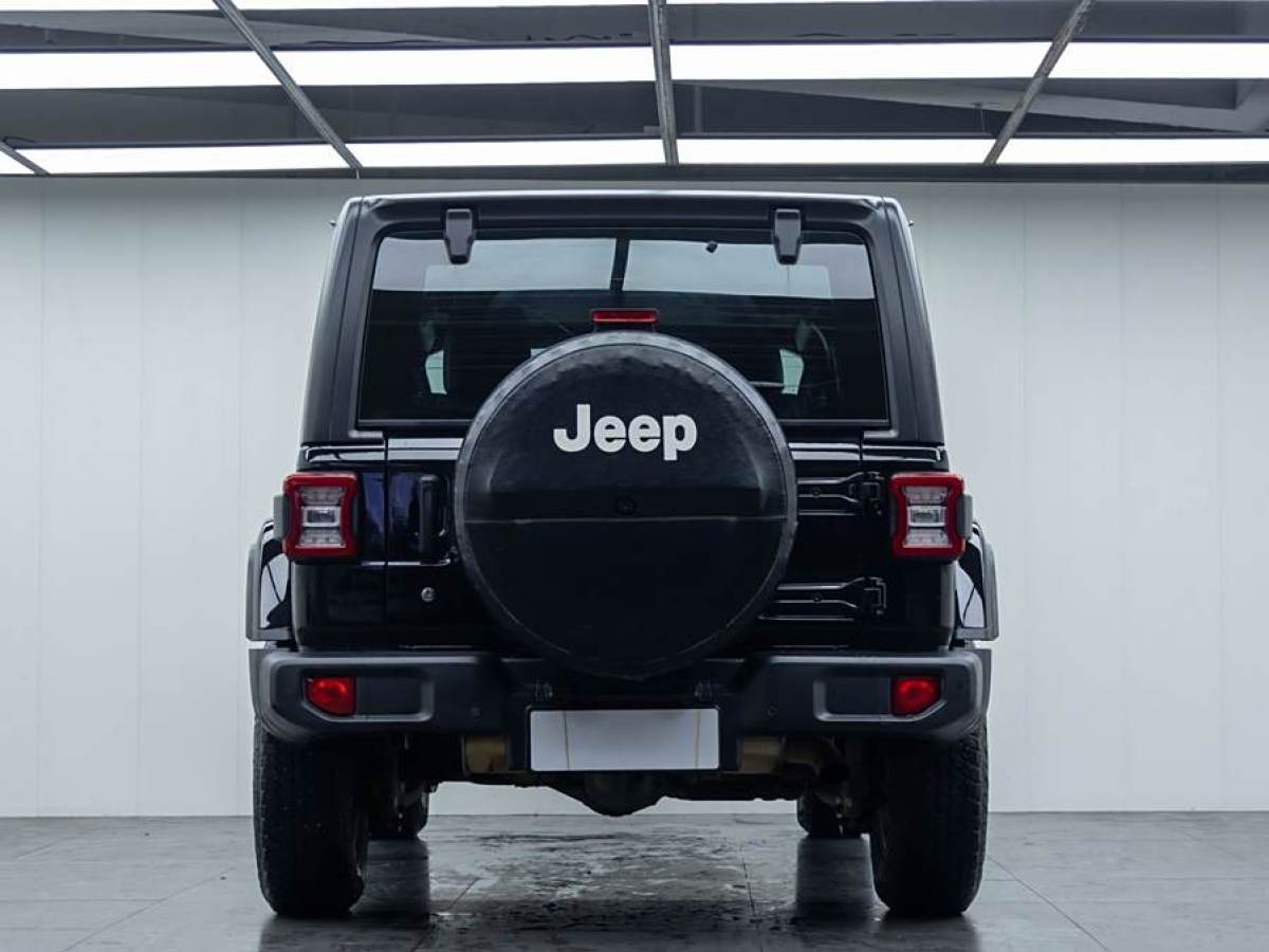 Jeep 牧馬人  2018款 2.0T Sahara 四門版圖片