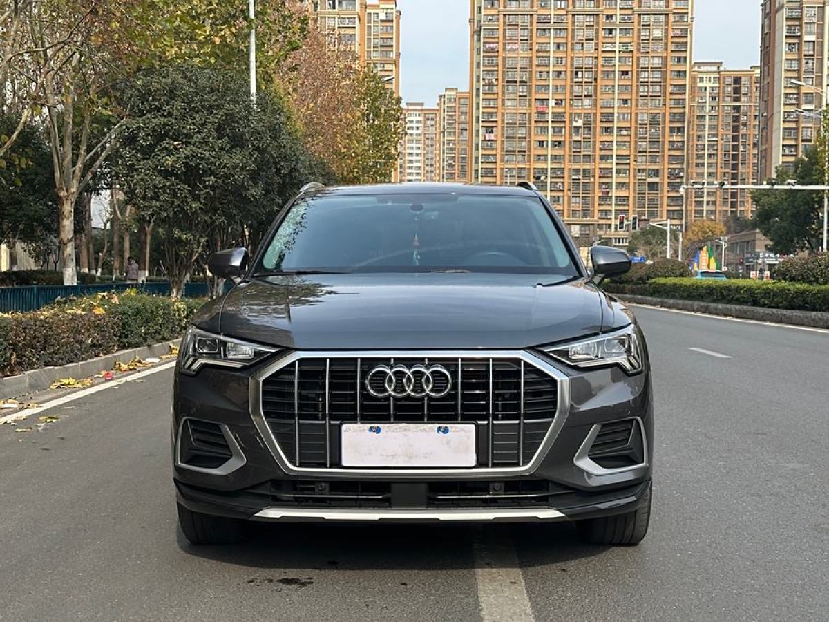 奧迪 奧迪Q3  2022款 35 TFSI 時(shí)尚致雅型圖片