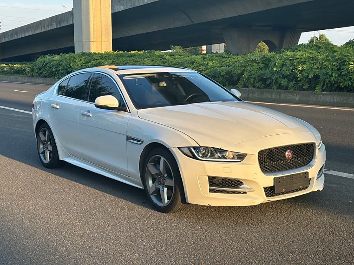 捷豹 XE  2015款 2.0T 200PS R-Sport圖片