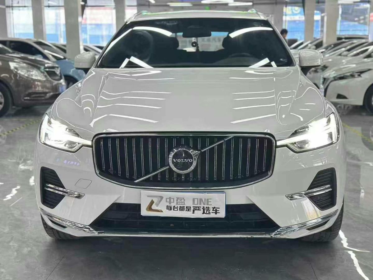 沃爾沃 XC60  2023款 B4 智行豪華版圖片