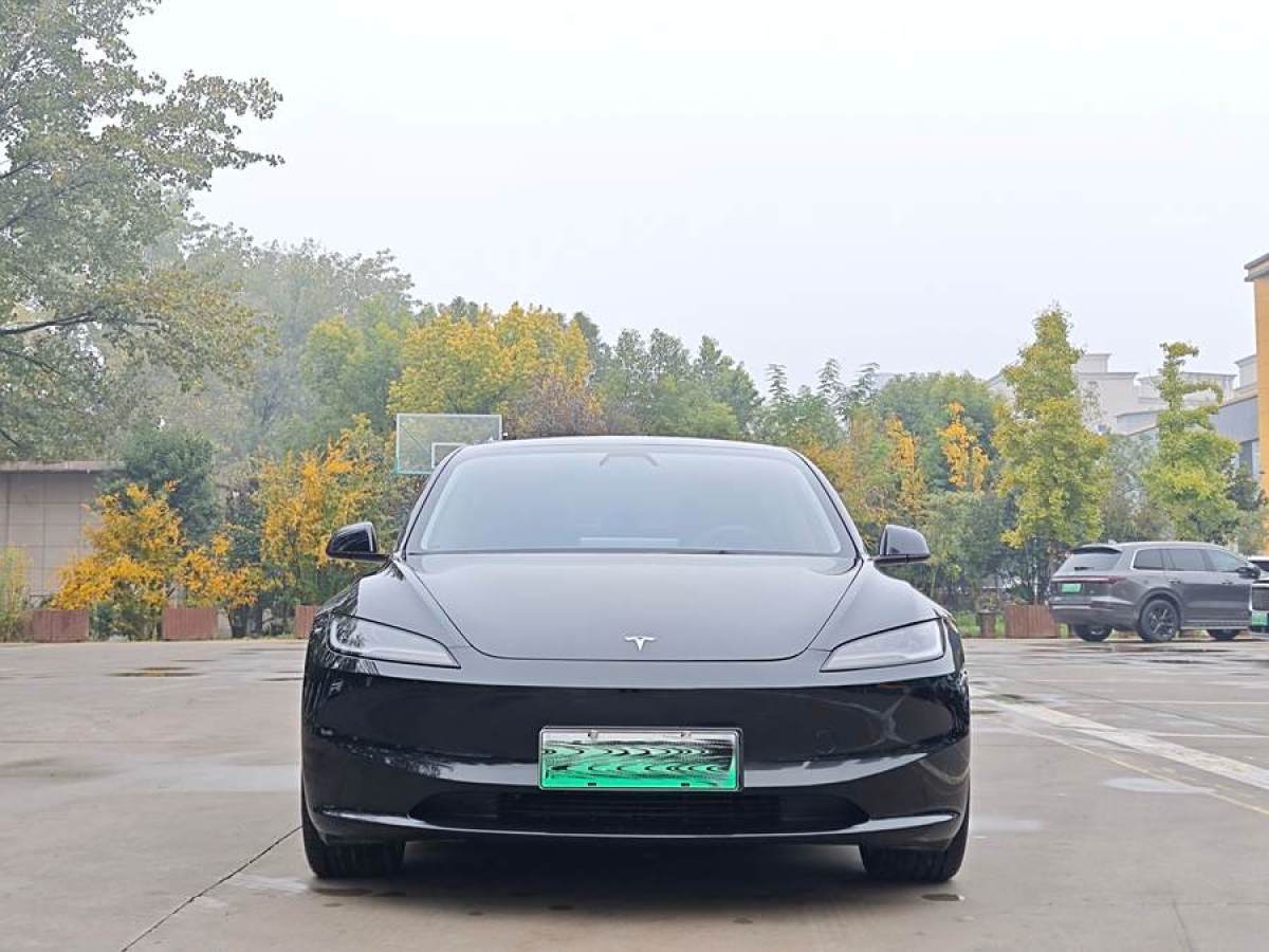 特斯拉 Model Y  2023款 后輪驅(qū)動(dòng)版圖片