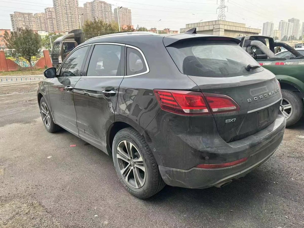 寶沃 BX5  2017款 20TGDI 自動兩驅(qū)先鋒型圖片