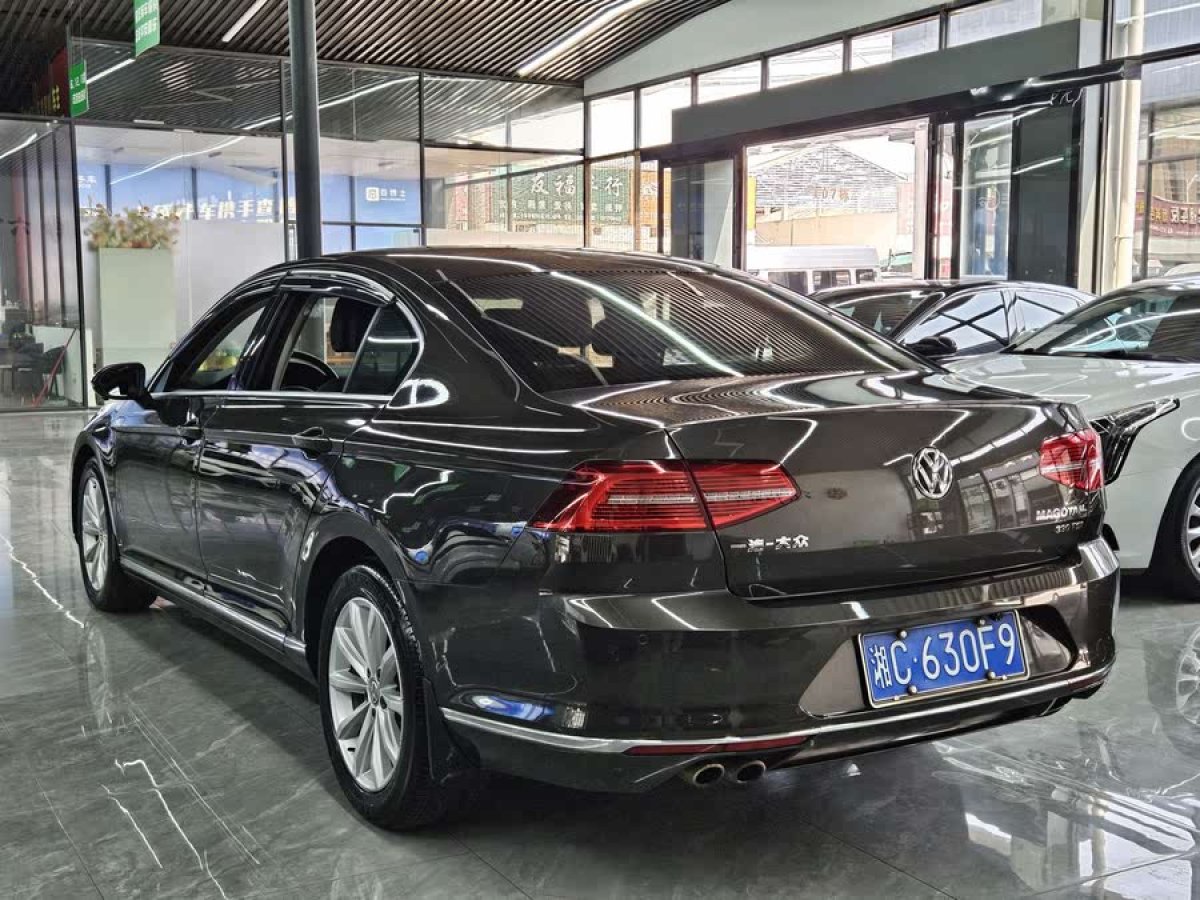 大眾 邁騰  2018款 330TSI DSG 領(lǐng)先型圖片