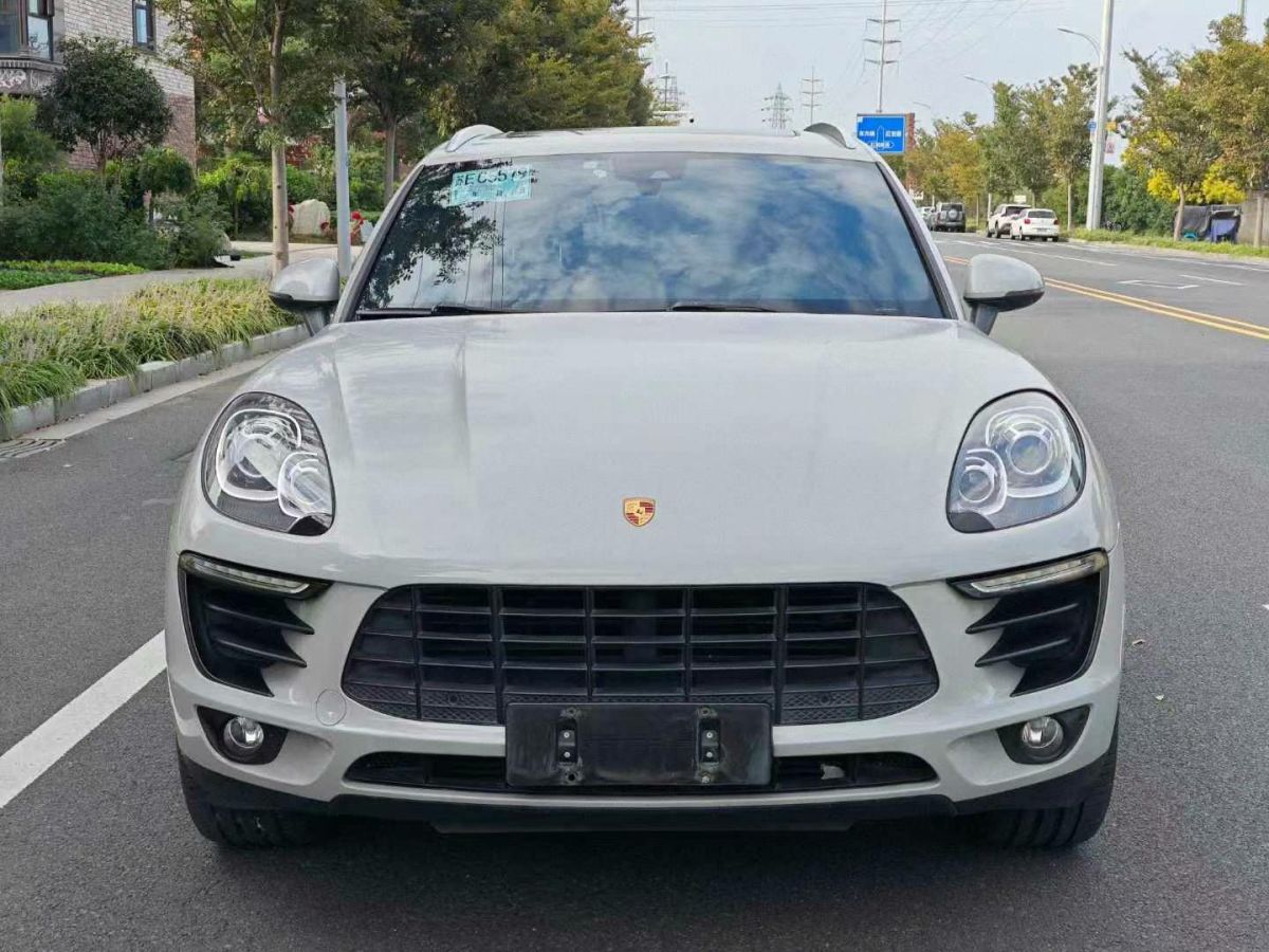 2018年1月保時(shí)捷 Macan  2018款 Macan 2.0T