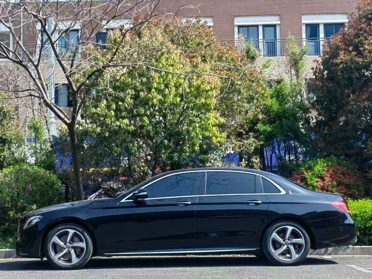 奔馳 奔馳E級  2019款 E 300 L 豪華型圖片