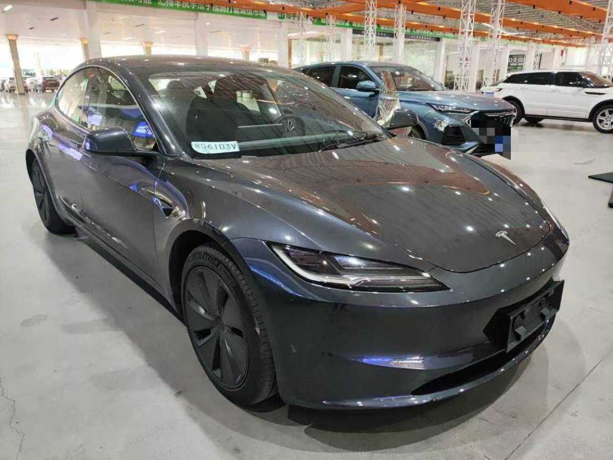 特斯拉 Model 3  2023款 煥新版 后輪驅(qū)動(dòng)圖片