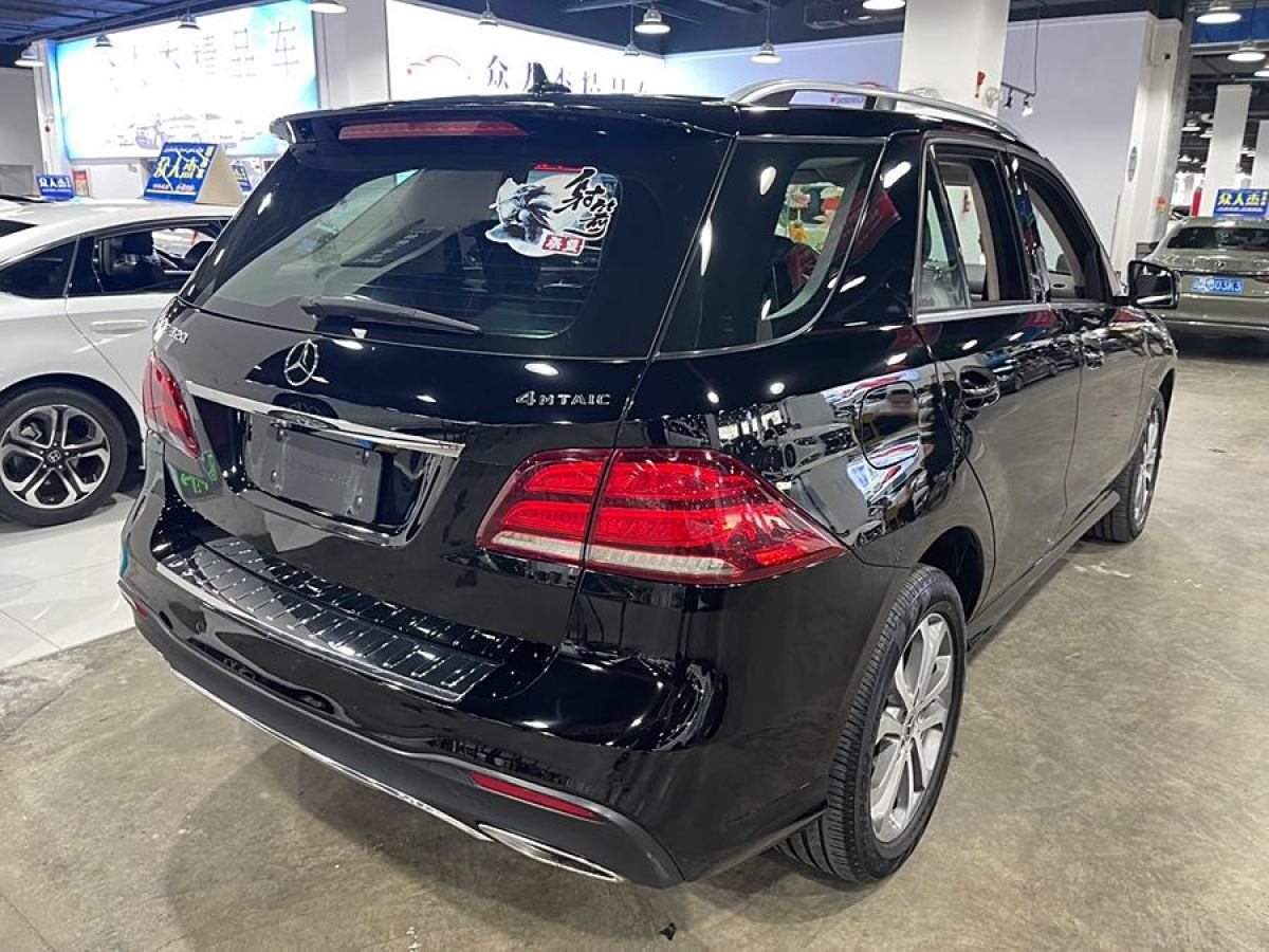 奔馳 奔馳GLE  2016款 GLE 320 4MATIC 動(dòng)感型圖片