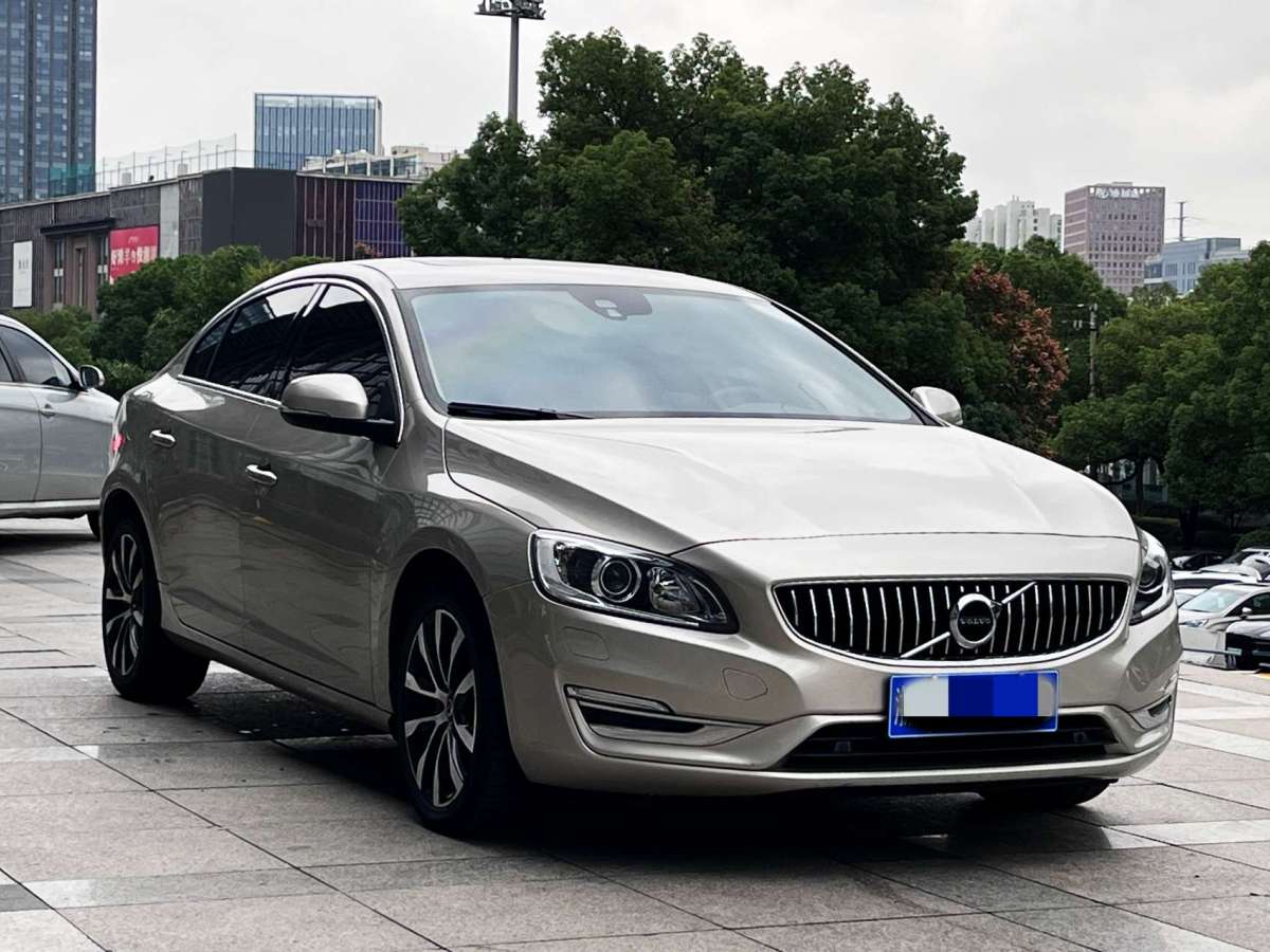 沃爾沃 S60L  2020款  T5 智進進階版圖片