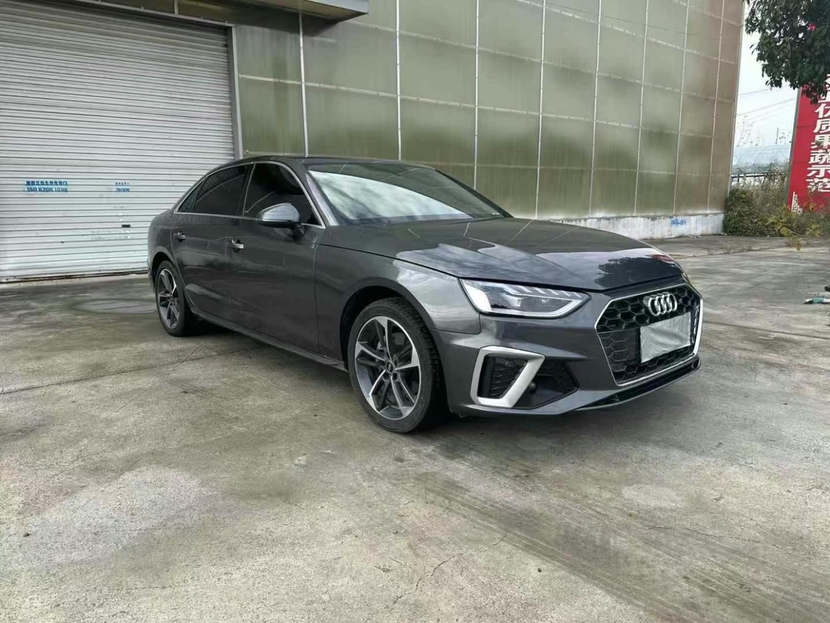 奧迪 奧迪A4L  2023款 40 TFSI 豪華動感型圖片