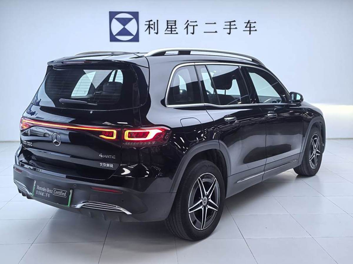 2022年3月奔馳 奔馳EQB  2022款 EQB 350 4MATIC 首發(fā)特別版