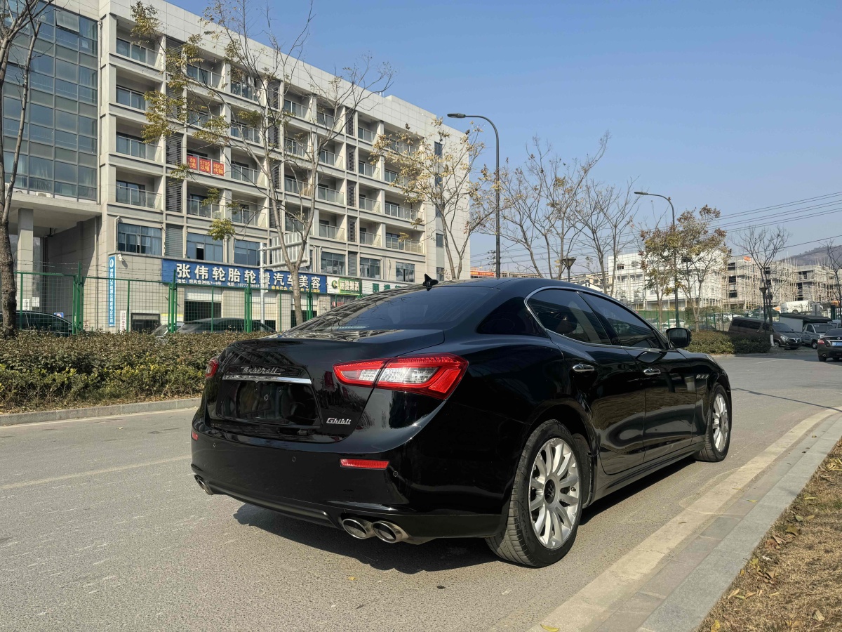 瑪莎拉蒂 Ghibli  2014款 3.0T 標(biāo)準(zhǔn)版圖片