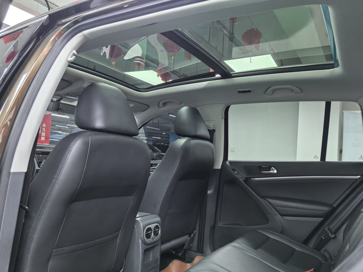 大眾 途觀  2015款 1.8TSI 自動(dòng)兩驅(qū)豪華型圖片