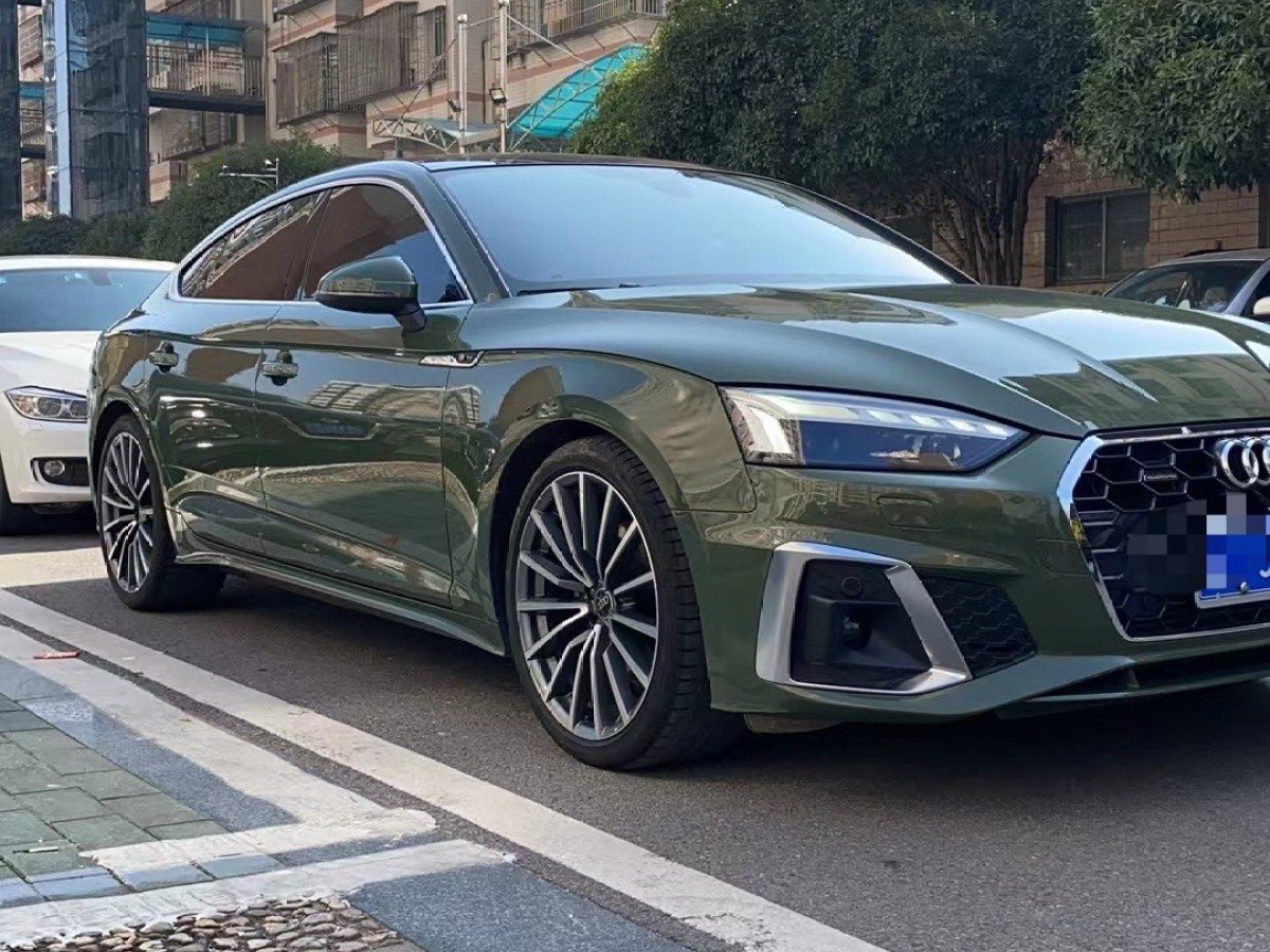 2022年2月 奧迪 奧迪a5 2023款 sportback 40 tfsi quattro 豪華動感