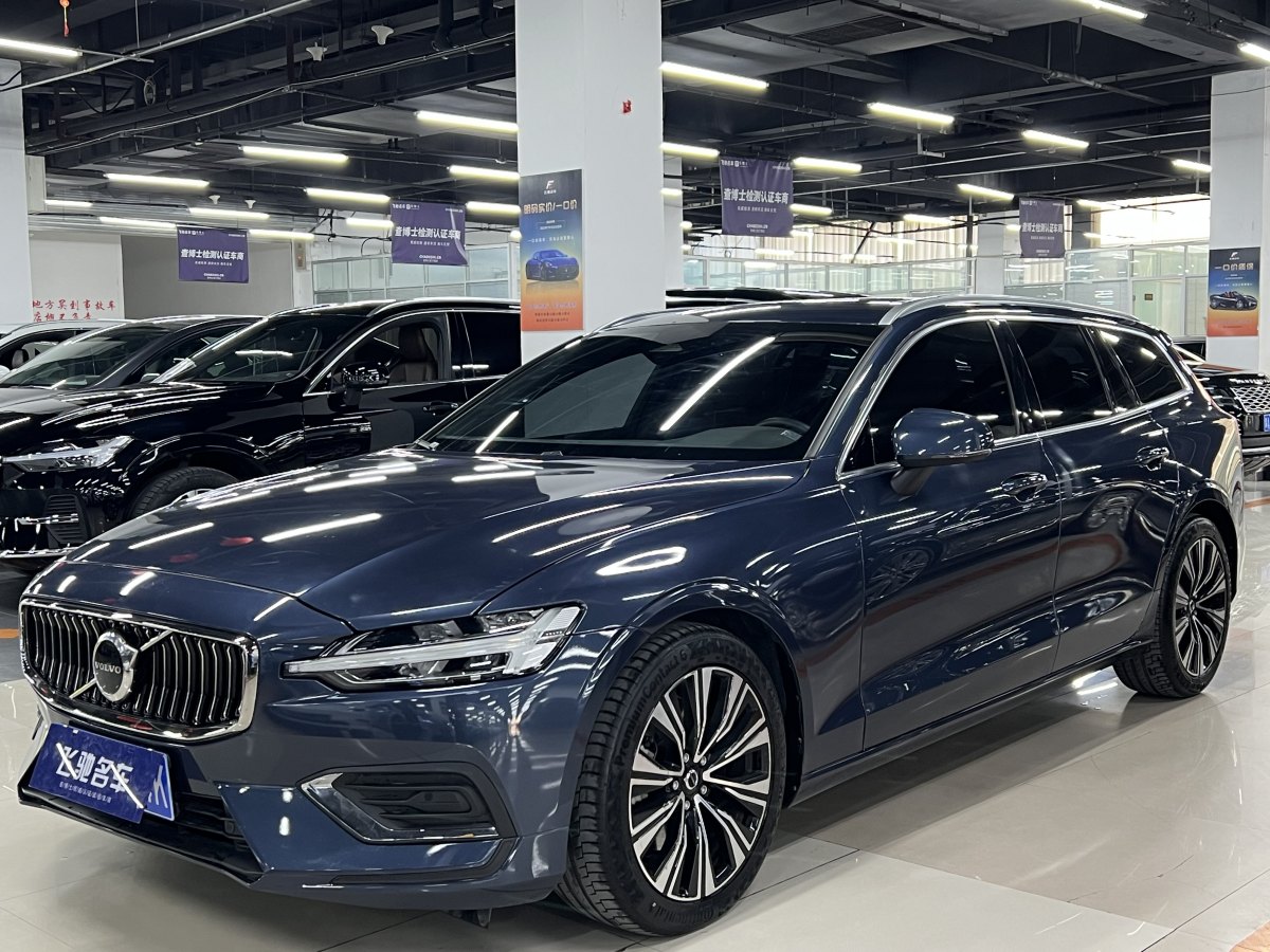 2023年5月沃爾沃 V60  2023款 B5 智遠(yuǎn)豪華版