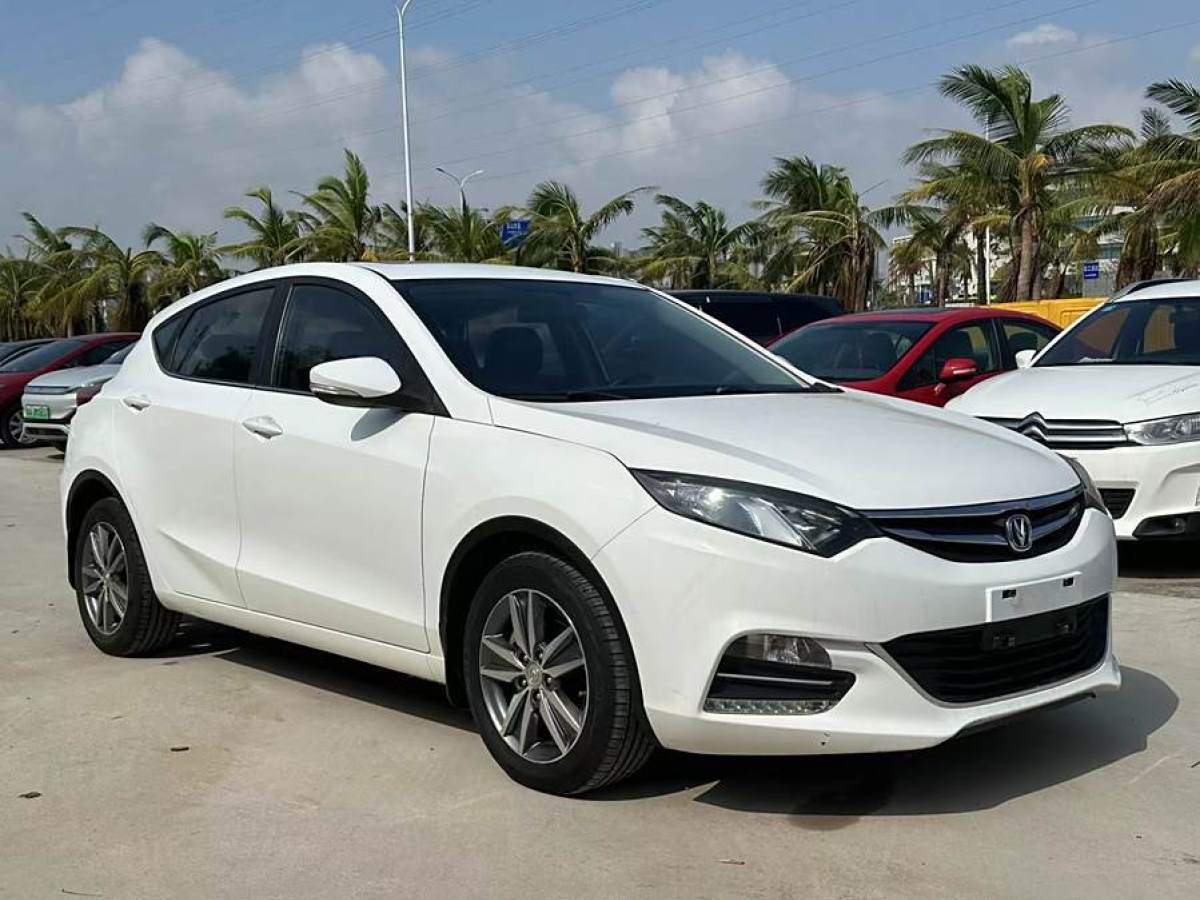 長安 逸動(dòng)XT  2016款 1.6L 自動(dòng)俊酷型圖片