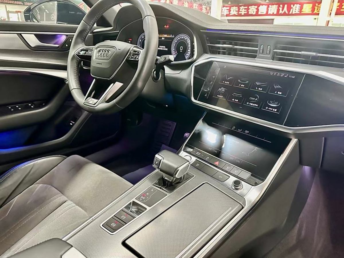 奧迪 奧迪A6L  2020款 40 TFSI 豪華動(dòng)感型圖片