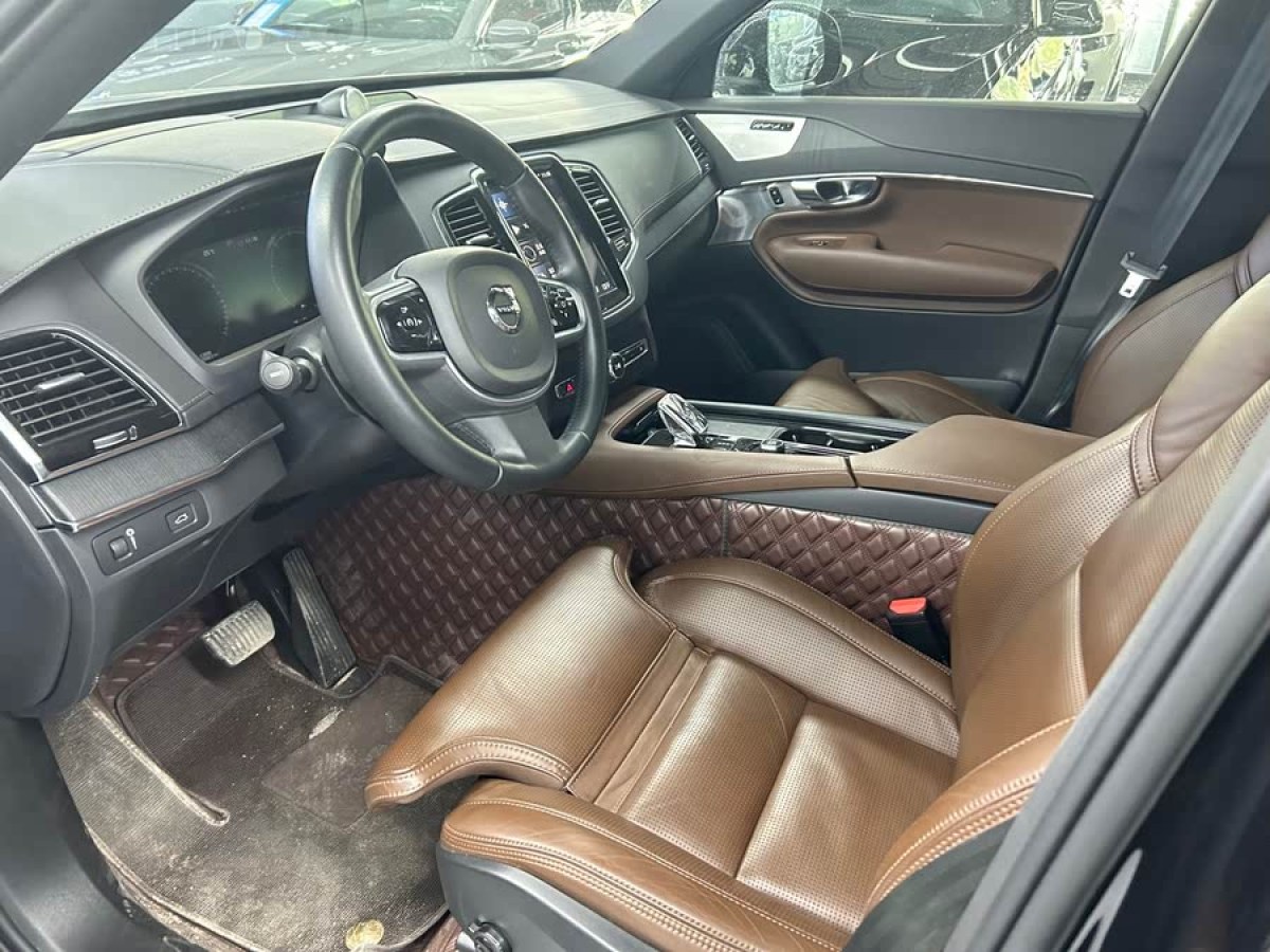 沃爾沃 XC90  2022款 B6 智雅豪華版 7座圖片