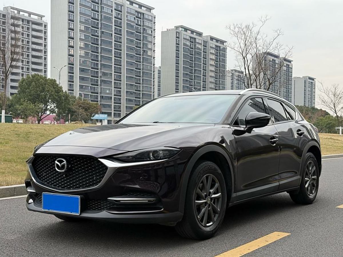 馬自達(dá) CX-4  2021款 2.0L 自動(dòng)兩驅(qū)藍(lán)天品位版圖片