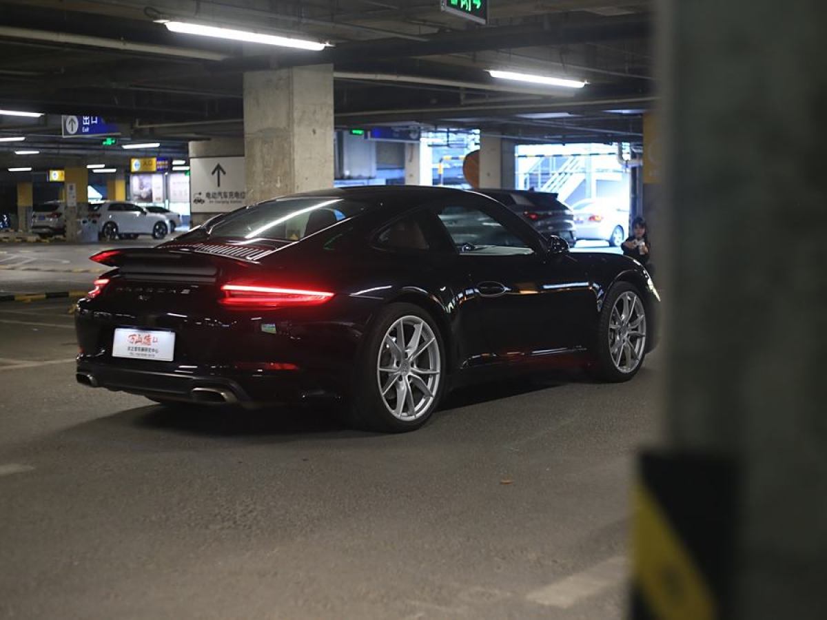 2017年9月保時(shí)捷 911  2016款 Carrera 3.0T