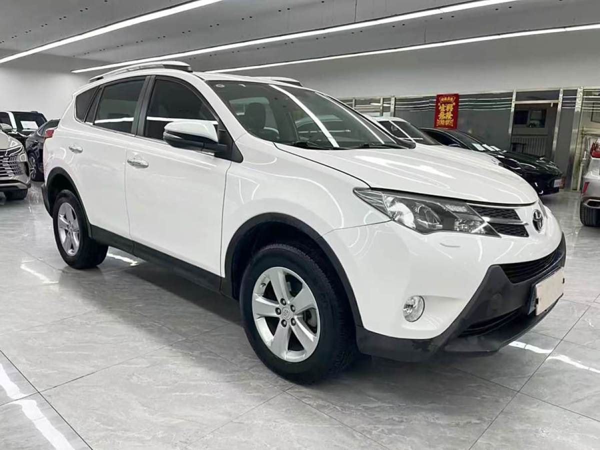 豐田 RAV4榮放  2013款 2.5L 自動(dòng)四驅(qū)精英版圖片