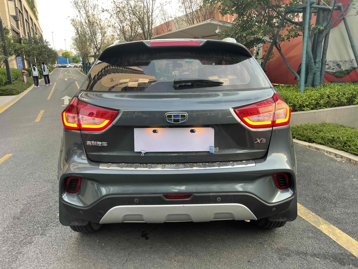 吉利 遠景X3  2017款 1.5L 自動尊貴型圖片