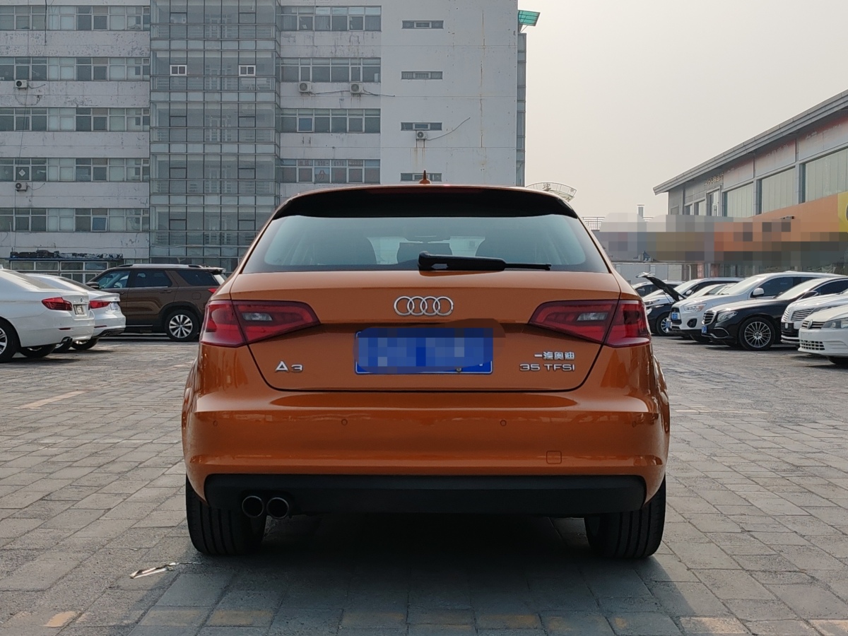 奧迪 奧迪A3  2014款 Sportback 35 TFSI 自動(dòng)豪華型圖片