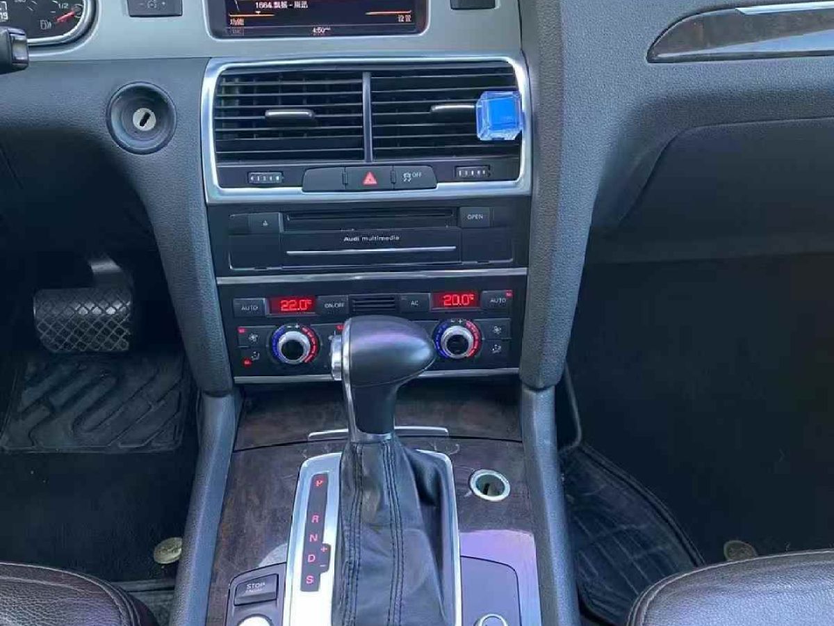 奧迪 奧迪Q7  2013款 Q7 3.0T FSI 35 TFSI 技術(shù)型圖片