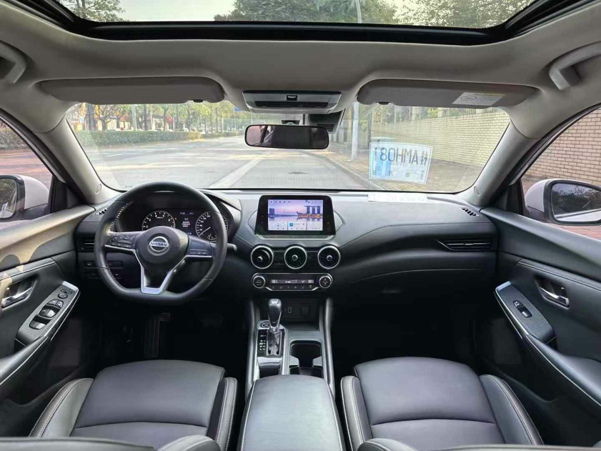 日產(chǎn) 軒逸  2021款 1.6L XL CVT暗夜版圖片