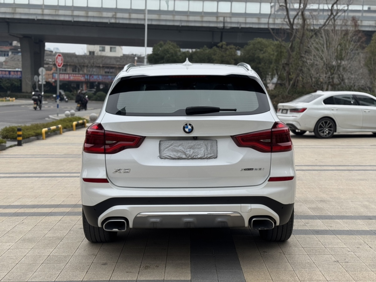 寶馬 寶馬X3  2018款 xDrive28i 豪華套裝 國(guó)V圖片