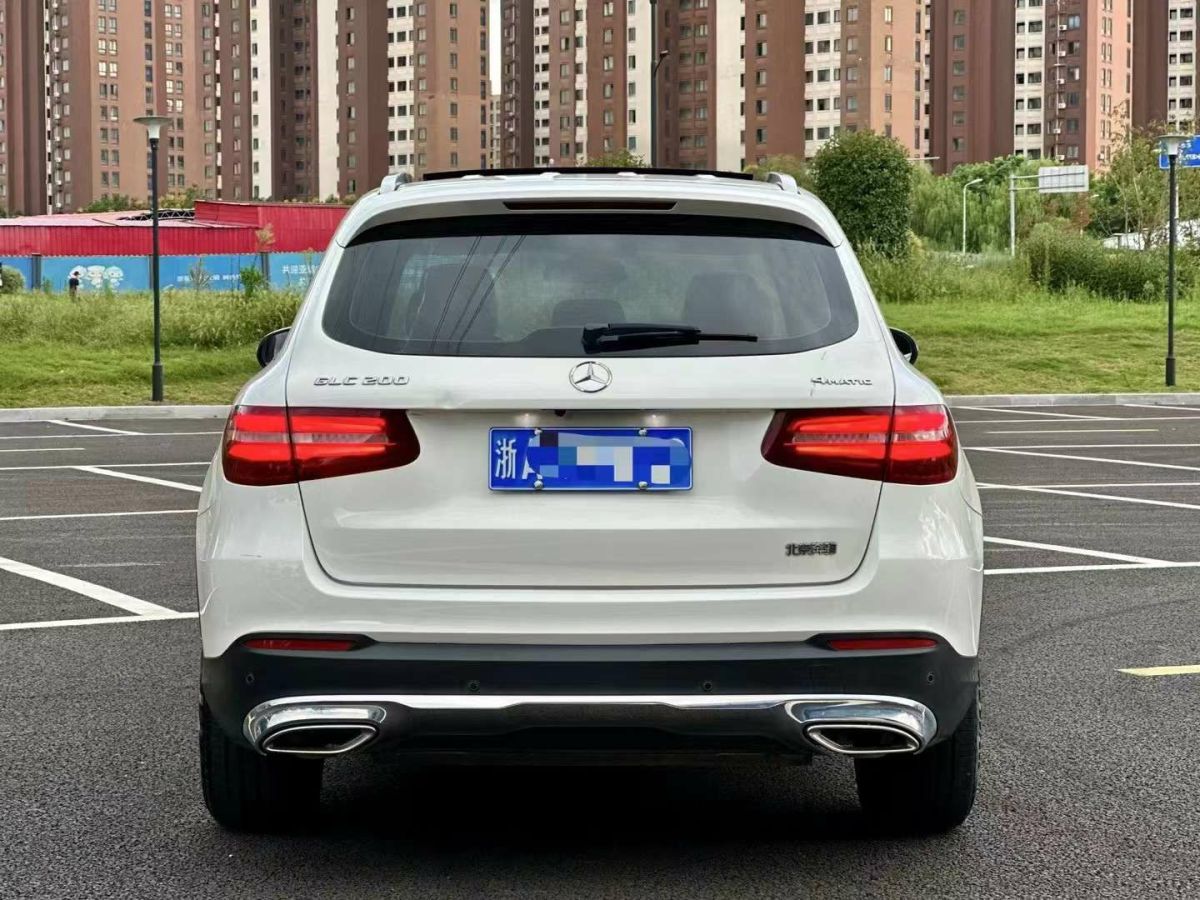 奔馳 奔馳GLC轎跑 AMG  2018款 AMG GLC 63 S 4MATIC+ 轎跑SUV圖片