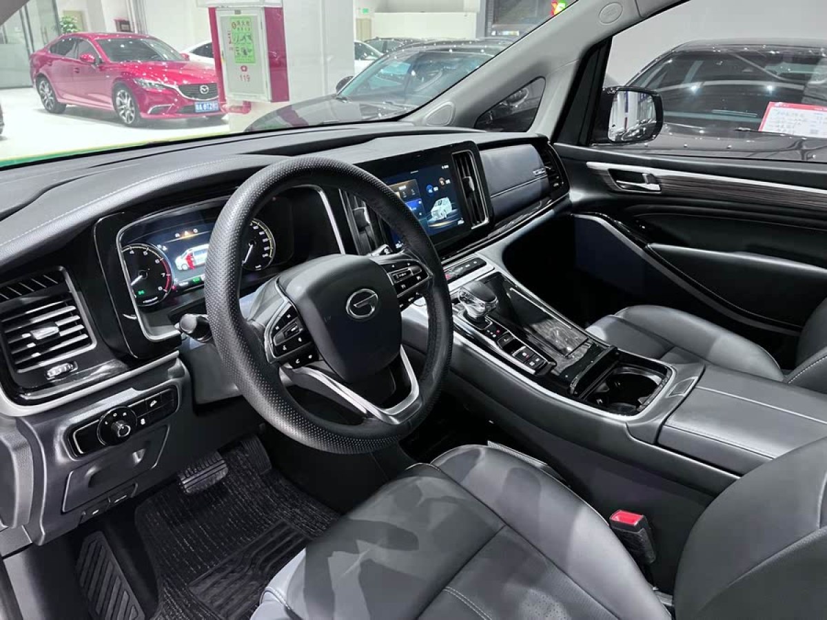 廣汽傳祺 M8  2024款 領(lǐng)秀系列 390T 尊享版圖片