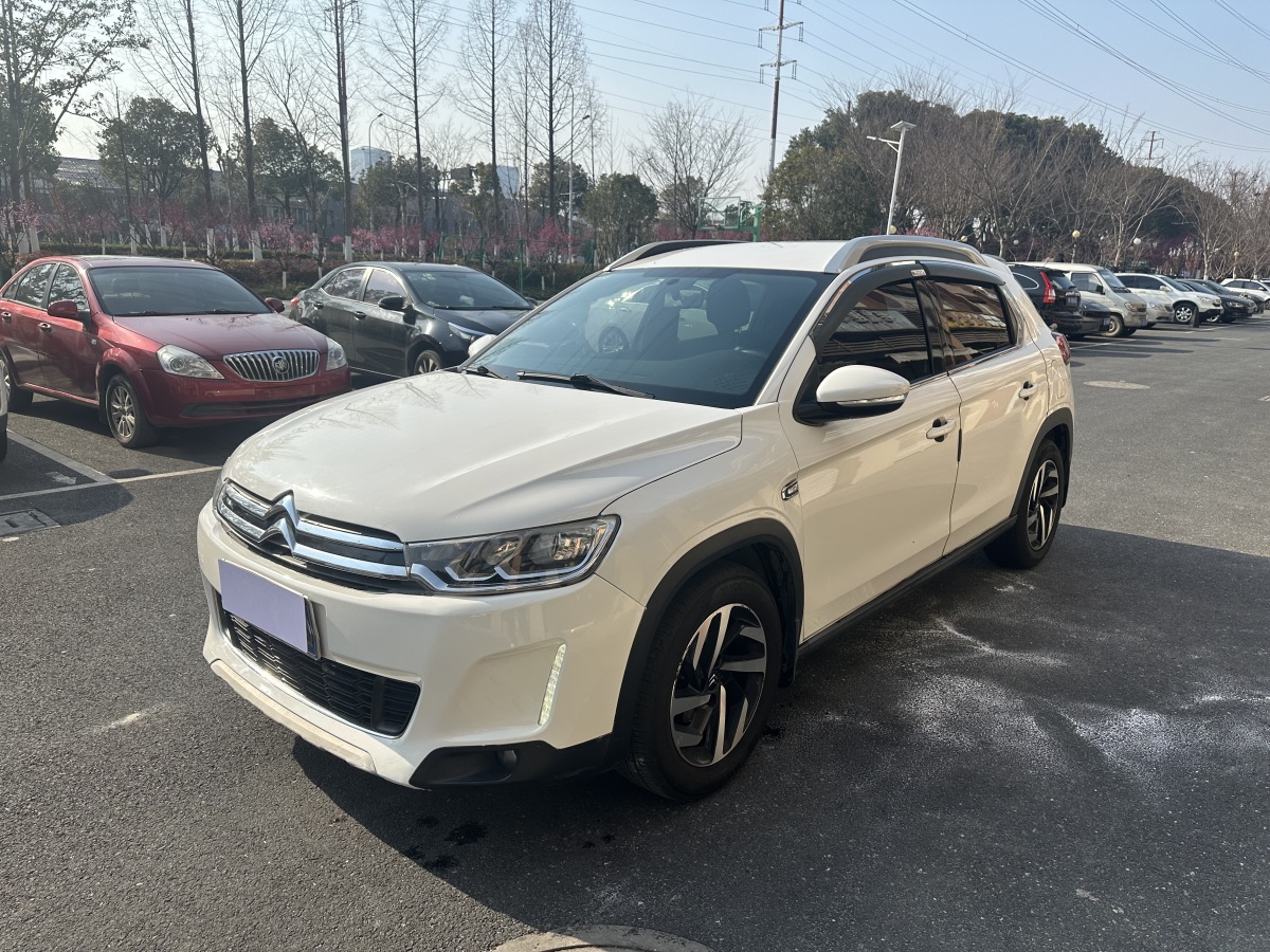 雪鐵龍 C3-XR  2015款 1.6L 手動時尚型圖片