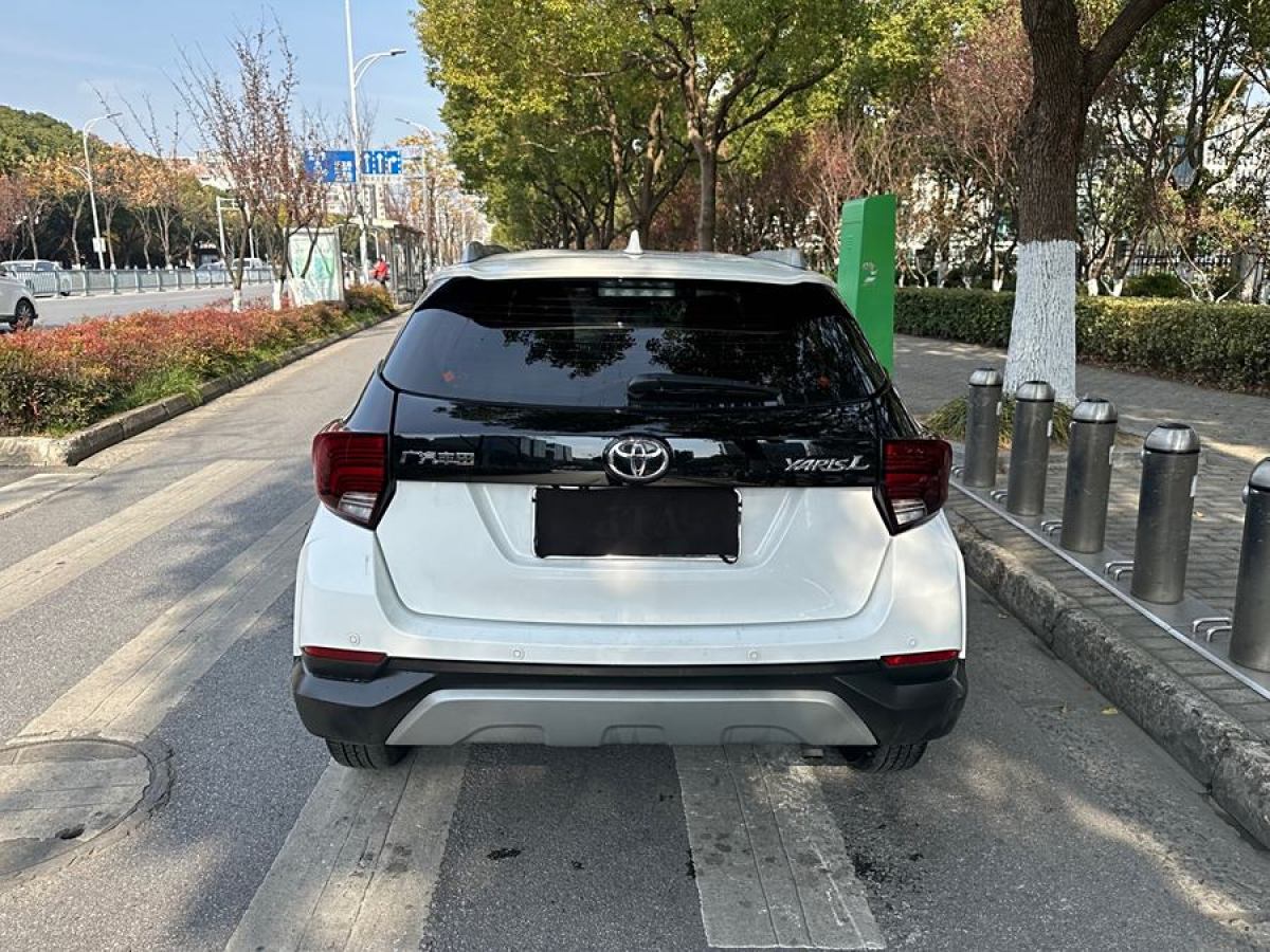 豐田 YARiS L 致炫  2022款 1.5L CVT領(lǐng)先PLUS版圖片