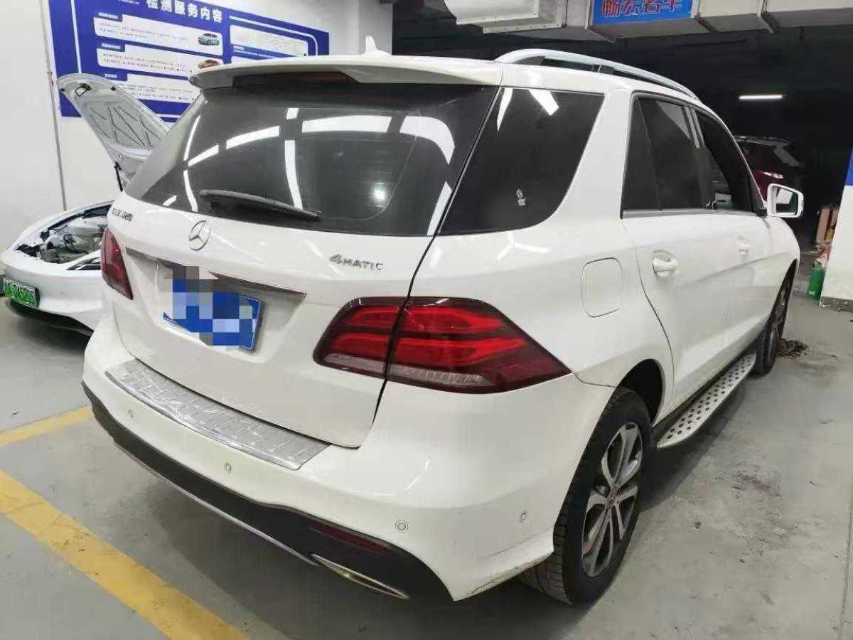 奔馳 奔馳GLE  2017款 GLE 320 4MATIC 動(dòng)感型圖片